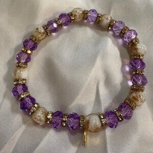 NIB A.D. Murano Glass Purple Stretch Bracelet, Logo Charm. Purchased in Venice.